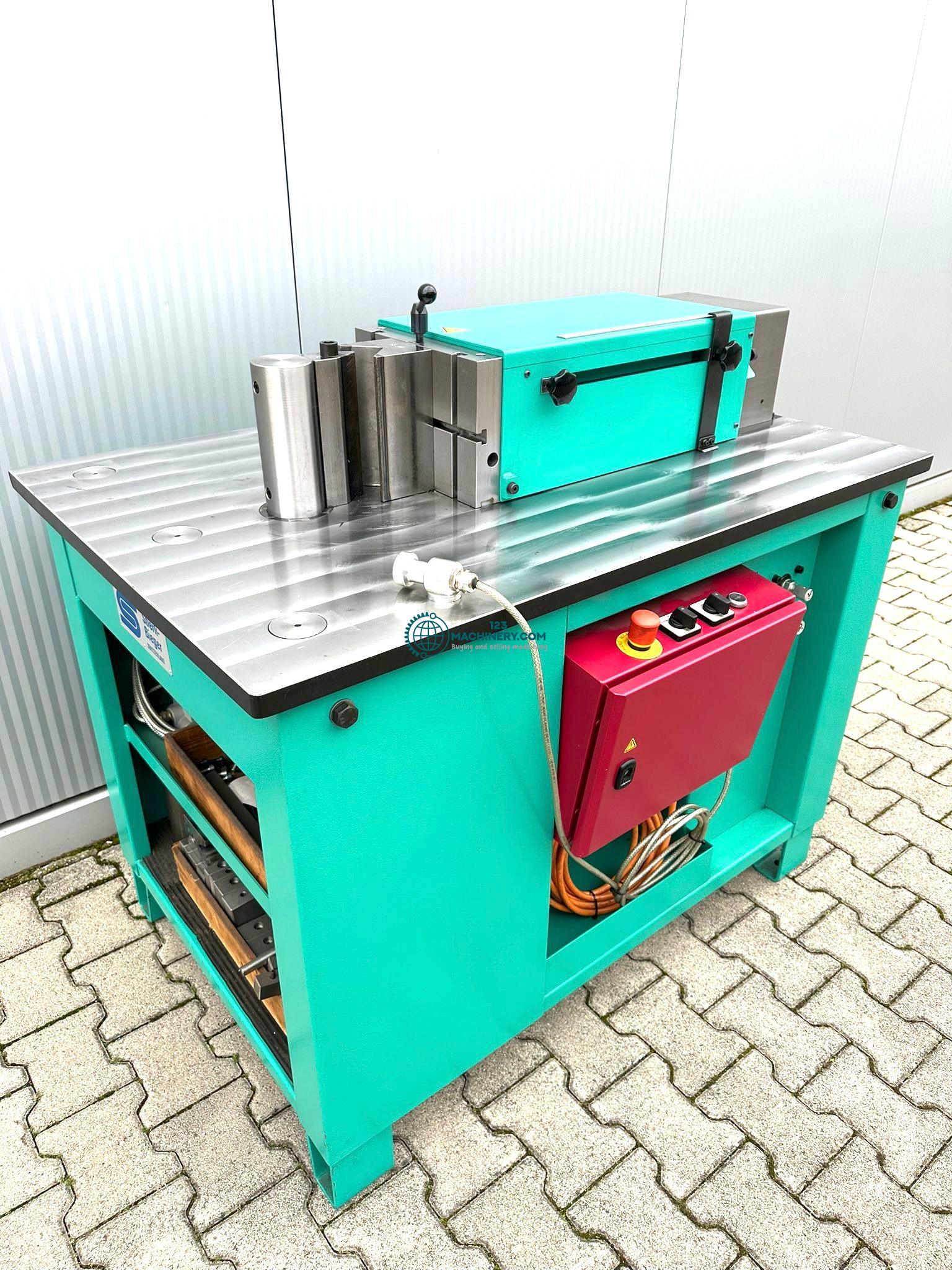 STIERLI - Bieger 300 HE / Horizontalbiegemaschine